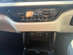 2025 Suzuki Swift Hybrid Plus