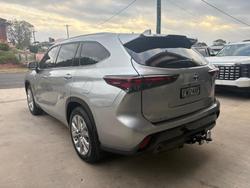 2024 Toyota Kluger Grande