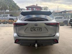 2024 Toyota Kluger Grande