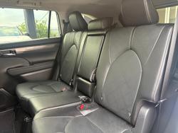 2024 Toyota Kluger Grande