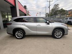 2024 Toyota Kluger Grande