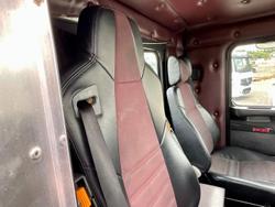 2012 Kenworth T400 Series KENWORTH T403