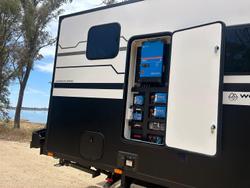 2025 Wonderland RV Solara Composite 18'06
