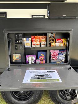 2025 Wonderland RV Solara Composite 2 Bunk