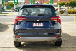 2025 Mahindra XUV700 AX7L