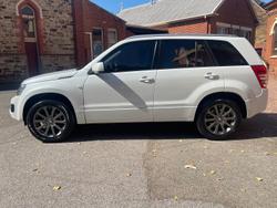 2015 Suzuki Grand Vitara Navigator