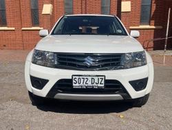 2015 Suzuki Grand Vitara Navigator