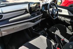 2025 Suzuki Swift Hybrid