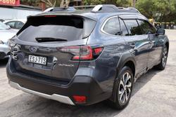 2022 Subaru Outback AWD Touring