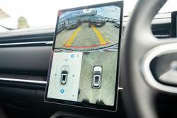 2025 Jaecoo J7 SHS Track