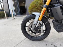 2020 Indian FTR 1200 S THUNDER BLACK PEARL Grey