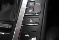 2019 Porsche Macan Turbo