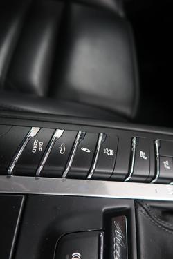 2019 Porsche Macan Turbo