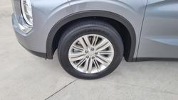 2021 Mitsubishi Outlander LS