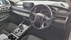 2021 Mitsubishi Outlander LS