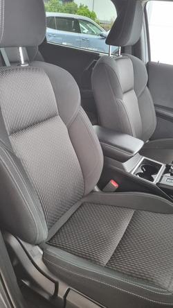 2021 Mitsubishi Outlander LS