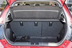 2025 Suzuki Swift Hybrid UZ Burning Red