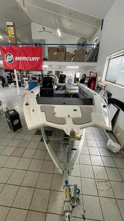 2025 QUINTREX 510 Frontier SC