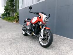 2025 BMW Motorrad 2025 BMW 1170CC R12 S Lava orange metallic. (07-07)