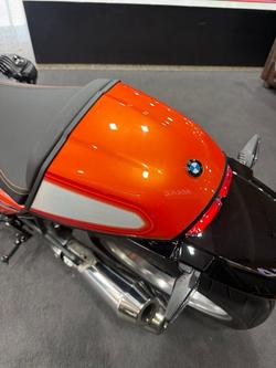 2025 BMW Motorrad 2025 BMW 1170CC R12 S Lava orange metallic. (07-07)