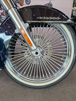 2019 HARLEY-DAVIDSON FLDE DELUXE (107)