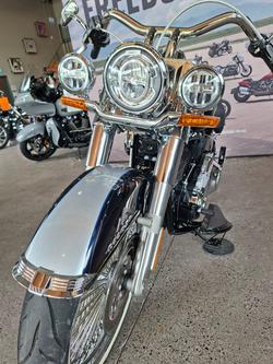 2019 HARLEY-DAVIDSON FLDE DELUXE (107)