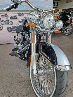 2019 HARLEY-DAVIDSON FLDE DELUXE (107)