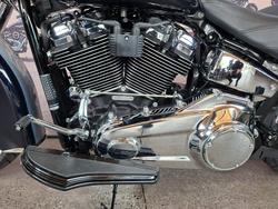 2019 HARLEY-DAVIDSON FLDE DELUXE (107)