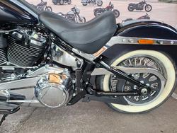 2019 HARLEY-DAVIDSON FLDE DELUXE (107)