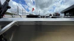 2026 QUINTREX 440 Busta