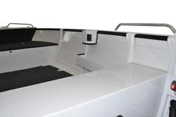 2026 QUINTREX 440 Busta