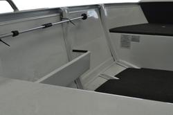 2026 QUINTREX 440 Busta