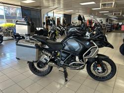 BMW R 1250 GS Adventure Triple Black