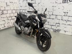 2013 Suzuki Inazuma 250 (GW250) Inazuma Black