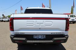 2025 BYD SHARK 6 Premium