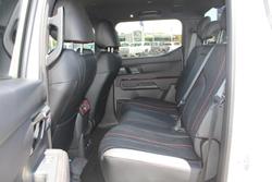 2025 BYD SHARK 6 Premium