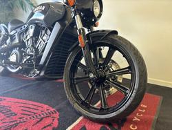 2023 Indian SCOUT ROGUE Grey