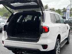 2025 Ford Everest Platinum