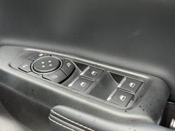 2025 Ford Everest Platinum