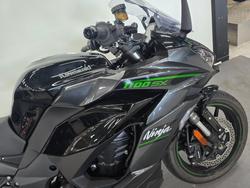 2025 Kawasaki 2025 KAWASAKI 1100CC NINJA 1100 SX GREY