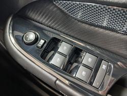 2017 Holden Commodore SV6