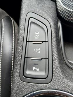 2017 Holden Commodore SV6