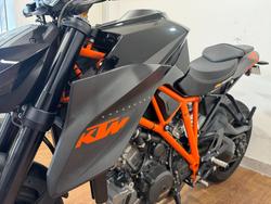 2015 Ktm 1290 SUPER DUKE R