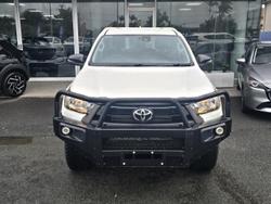 2022 Toyota Hilux SR