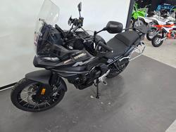 2025 CFMOTO MT Black