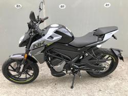 2025 CFMOTO 300NK