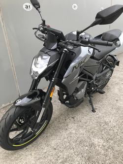 2025 CFMOTO 300NK