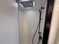 2025 New Age Caravans Manta Ray Mr19er My26