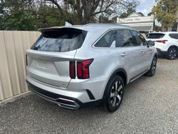 2022 Kia Sorento Sport