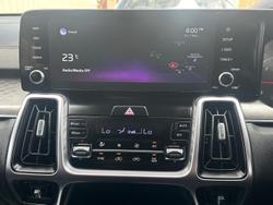 2022 Kia Sorento Sport